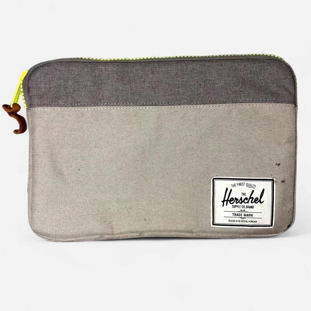 Herschel multi Storage-and-organisation